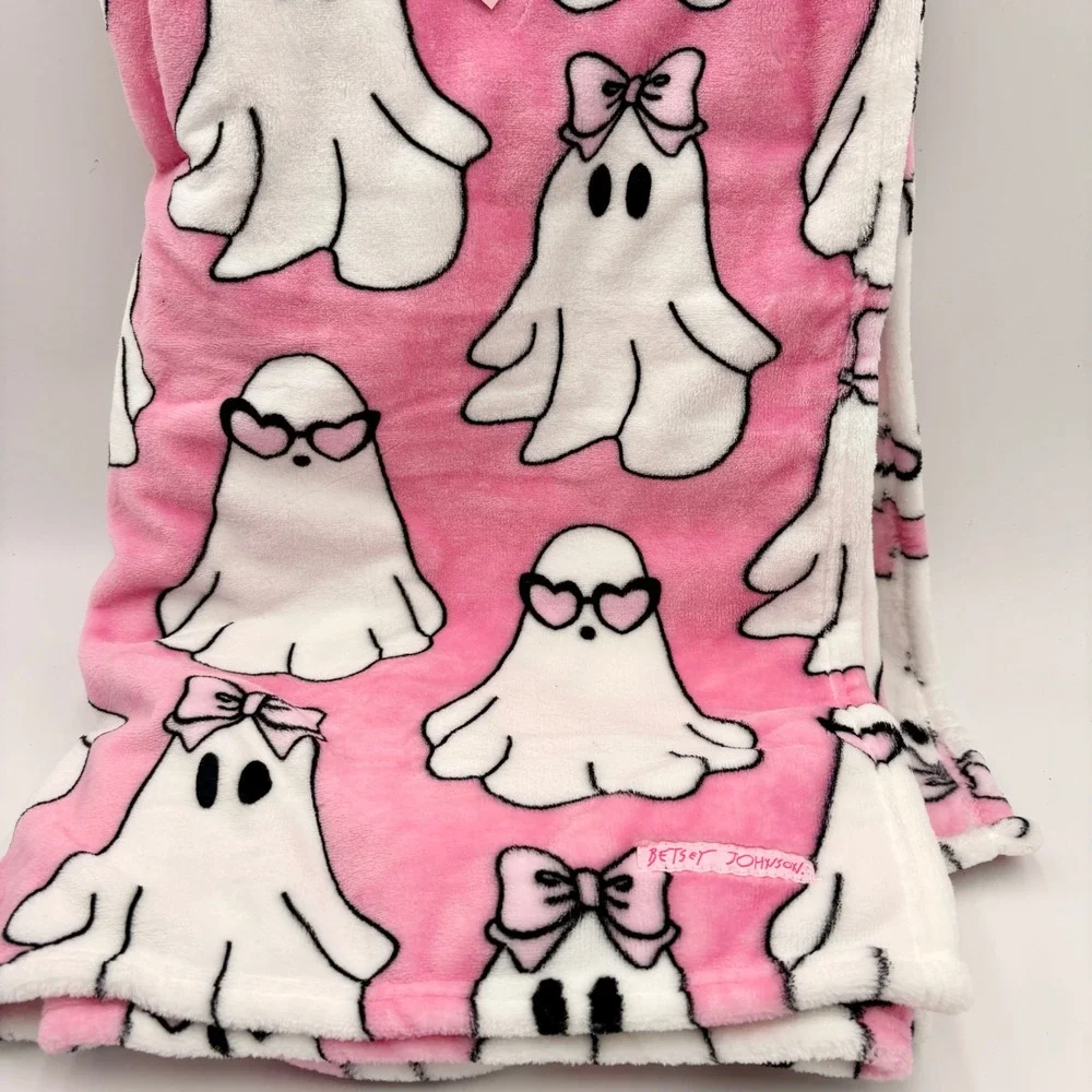 Betsey Johnson Pink Ghost Heart Sunglasses Bows Ultra Soft Plush Throw 50x70 NEW